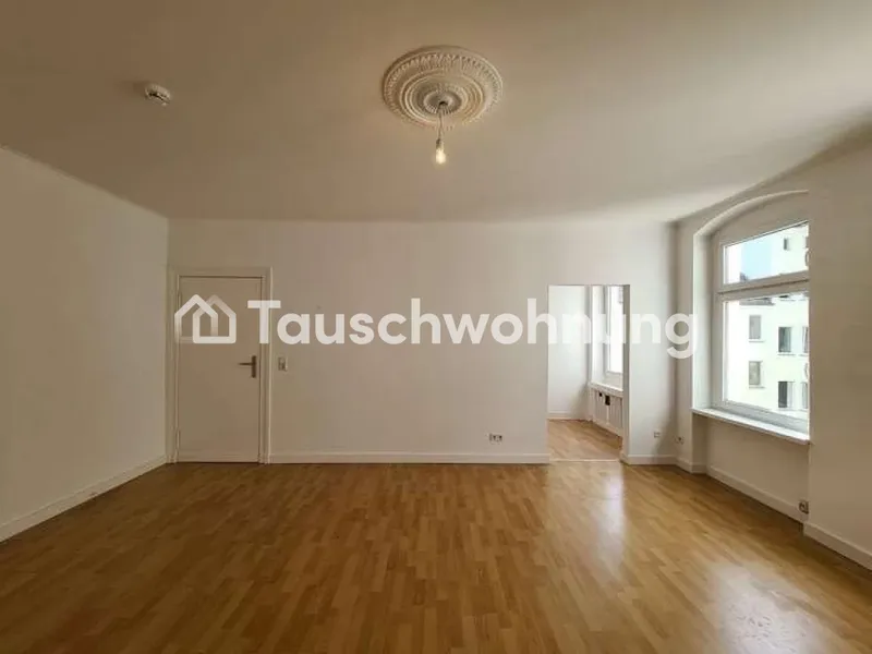 Tauschwohnung: Tausche 2 Zimmer gegen 3 Zimmer — photo 1
